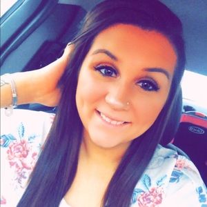 Meet your Posher, Tori